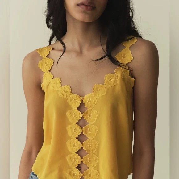 Dôen Flores Top, Sold out, Rare! - Picture 4 of 7